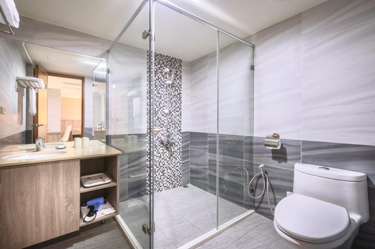 Mei Hotel Taichung Exterior photo