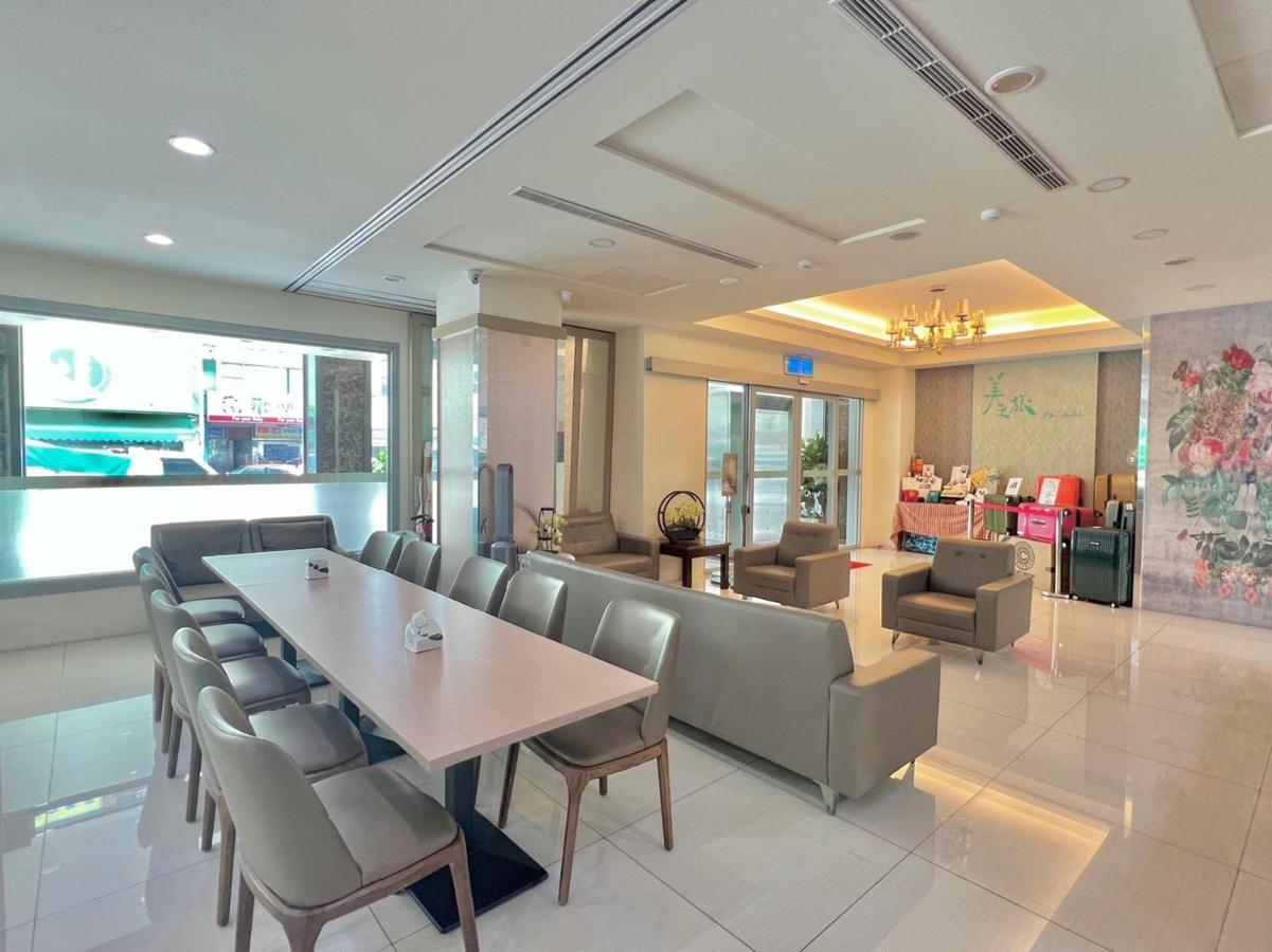 Mei Hotel Taichung Exterior photo